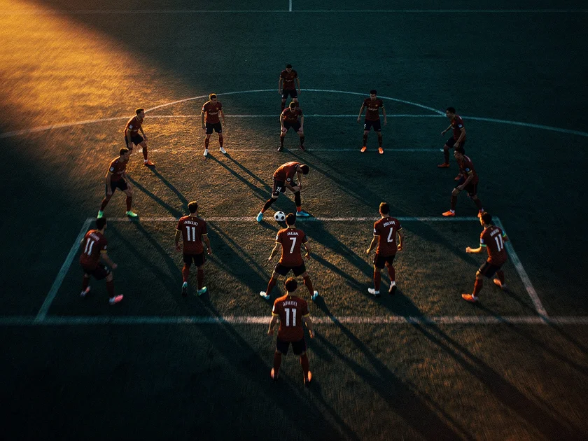 Martin Odegaard in Arsenal kit directing play at the Emirates Stadium in 2026